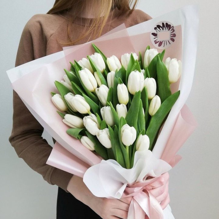 Букет белых тюльпанов "Моника" в Туле