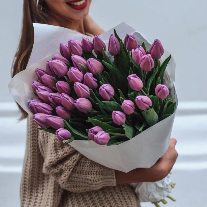 39 сиреневых тюльпанов в Туле